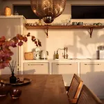 I Boho Sun Oceanfront Διαμέρισμα *