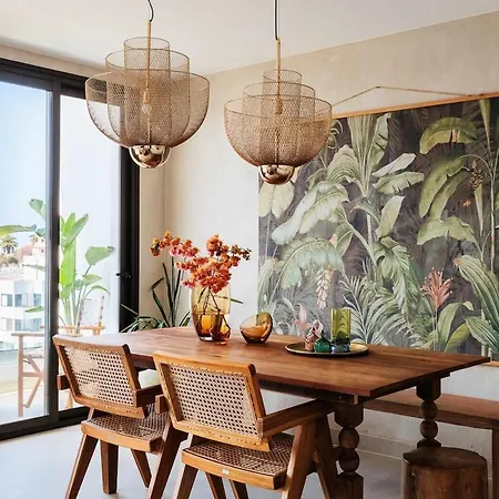 I Boho Sun Oceanfront Apartment